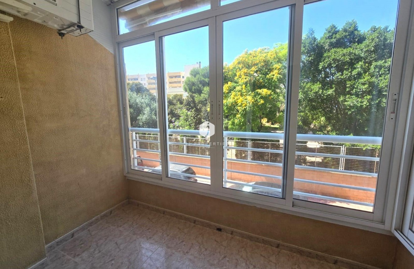 Aus zweiter Hand - Wohnung -
Torrevieja - Habaneras