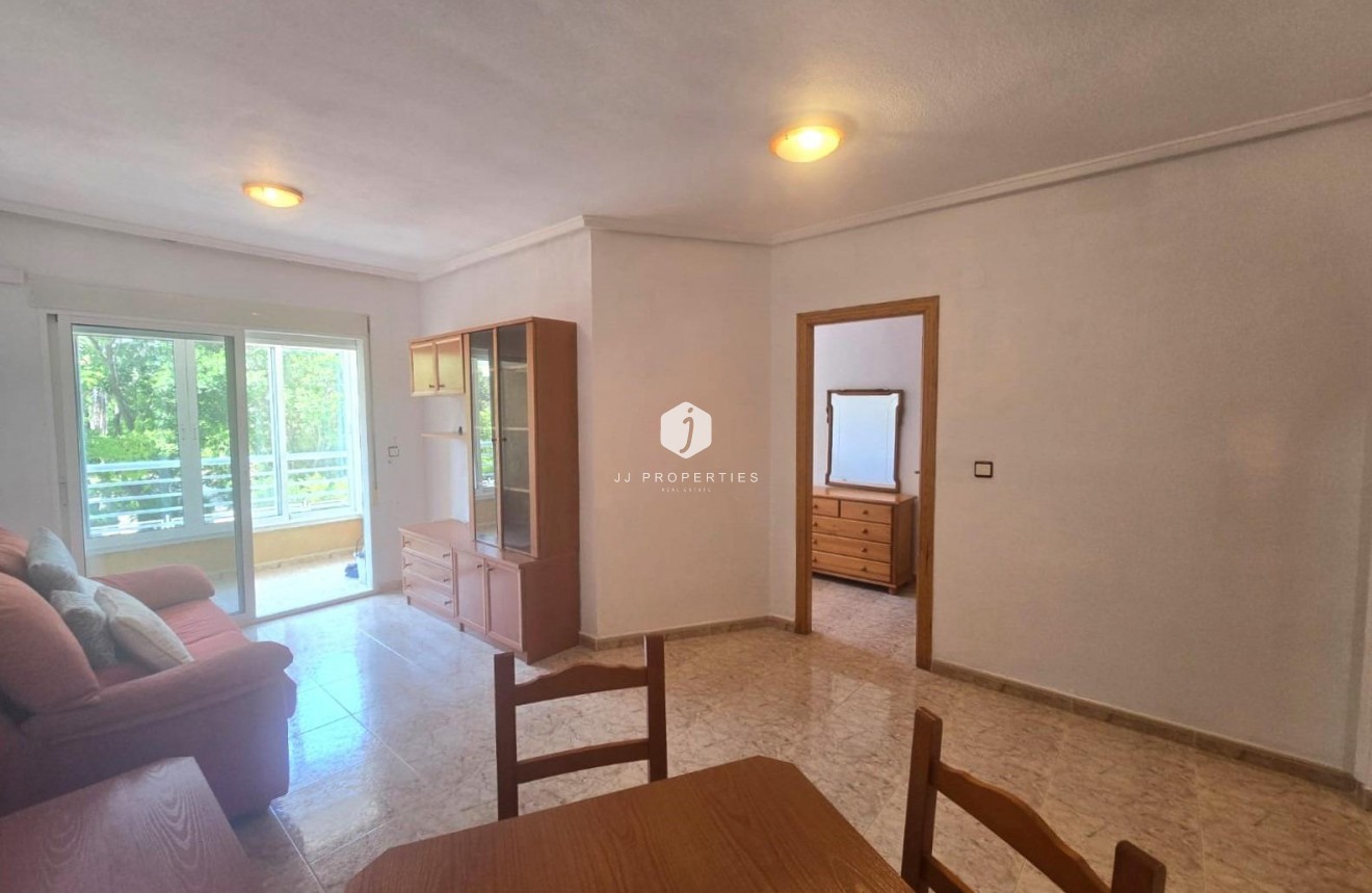 Aus zweiter Hand - Wohnung -
Torrevieja - Habaneras