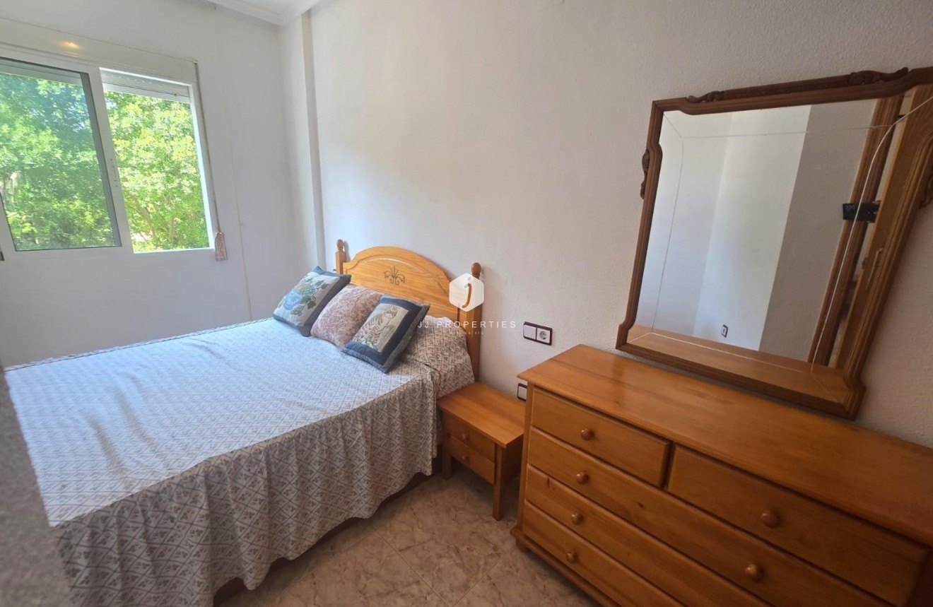 Aus zweiter Hand - Wohnung -
Torrevieja - Habaneras