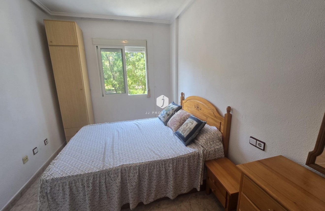 Aus zweiter Hand - Wohnung -
Torrevieja - Habaneras