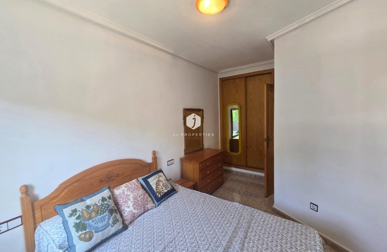 Aus zweiter Hand - Wohnung -
Torrevieja - Habaneras