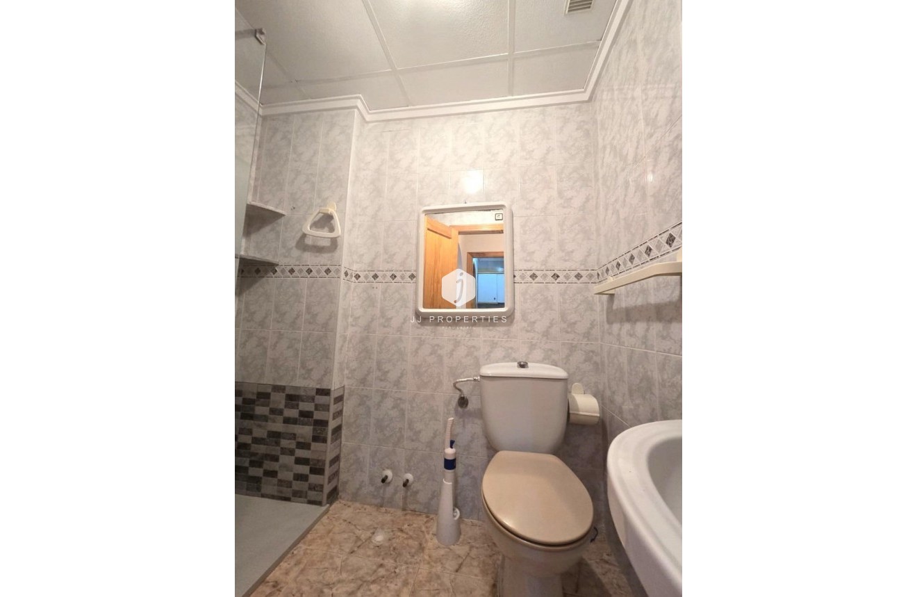 Aus zweiter Hand - Wohnung -
Torrevieja - Habaneras