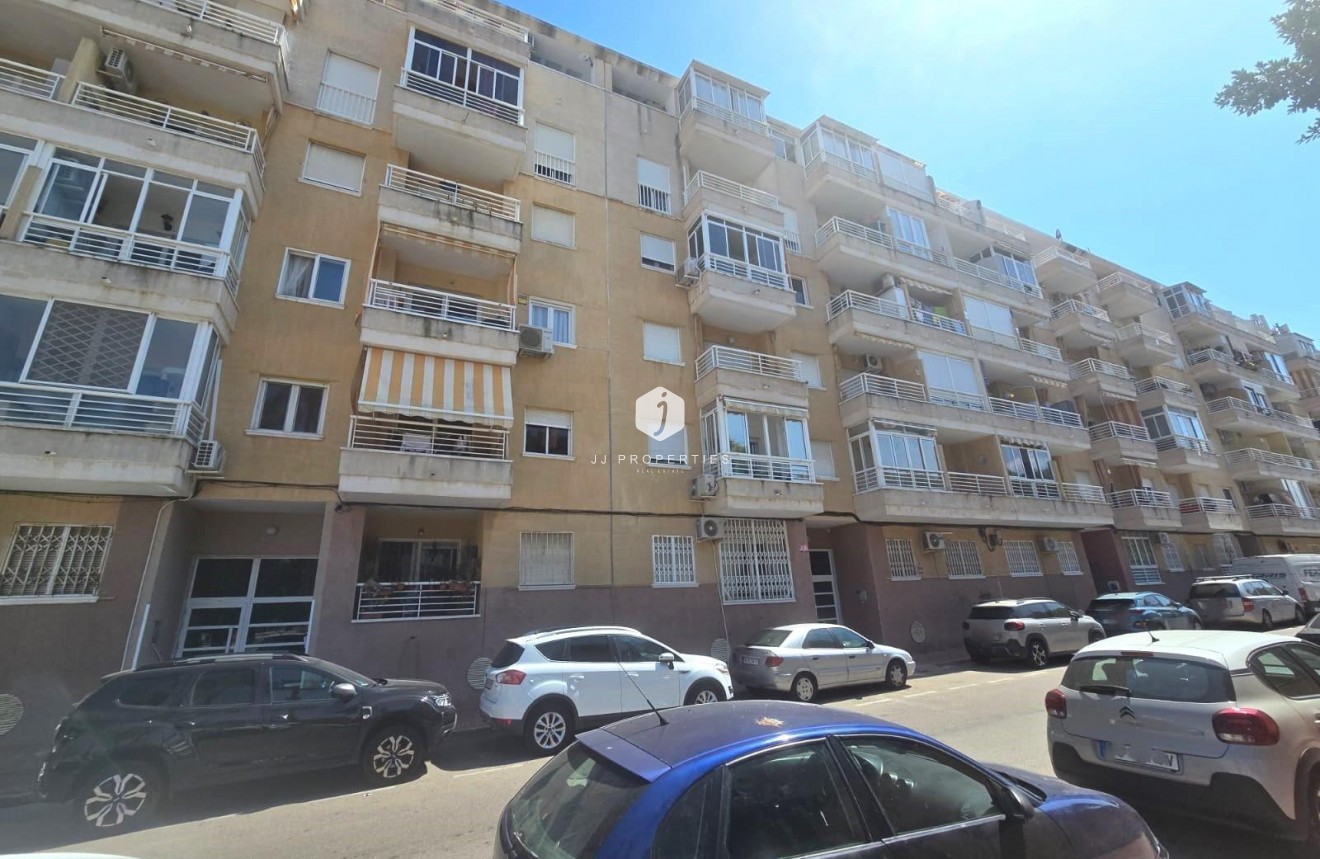 Aus zweiter Hand - Wohnung -
Torrevieja - Habaneras