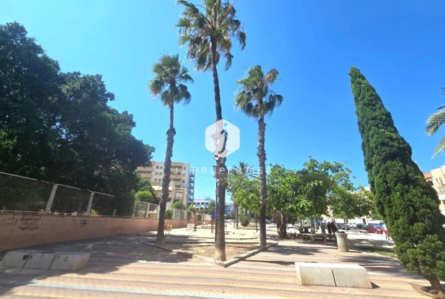 Aus zweiter Hand - Wohnung -
Torrevieja - Habaneras