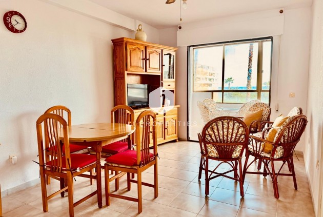 Resale - Apartment / flat -
Torrevieja - Cabo cervera