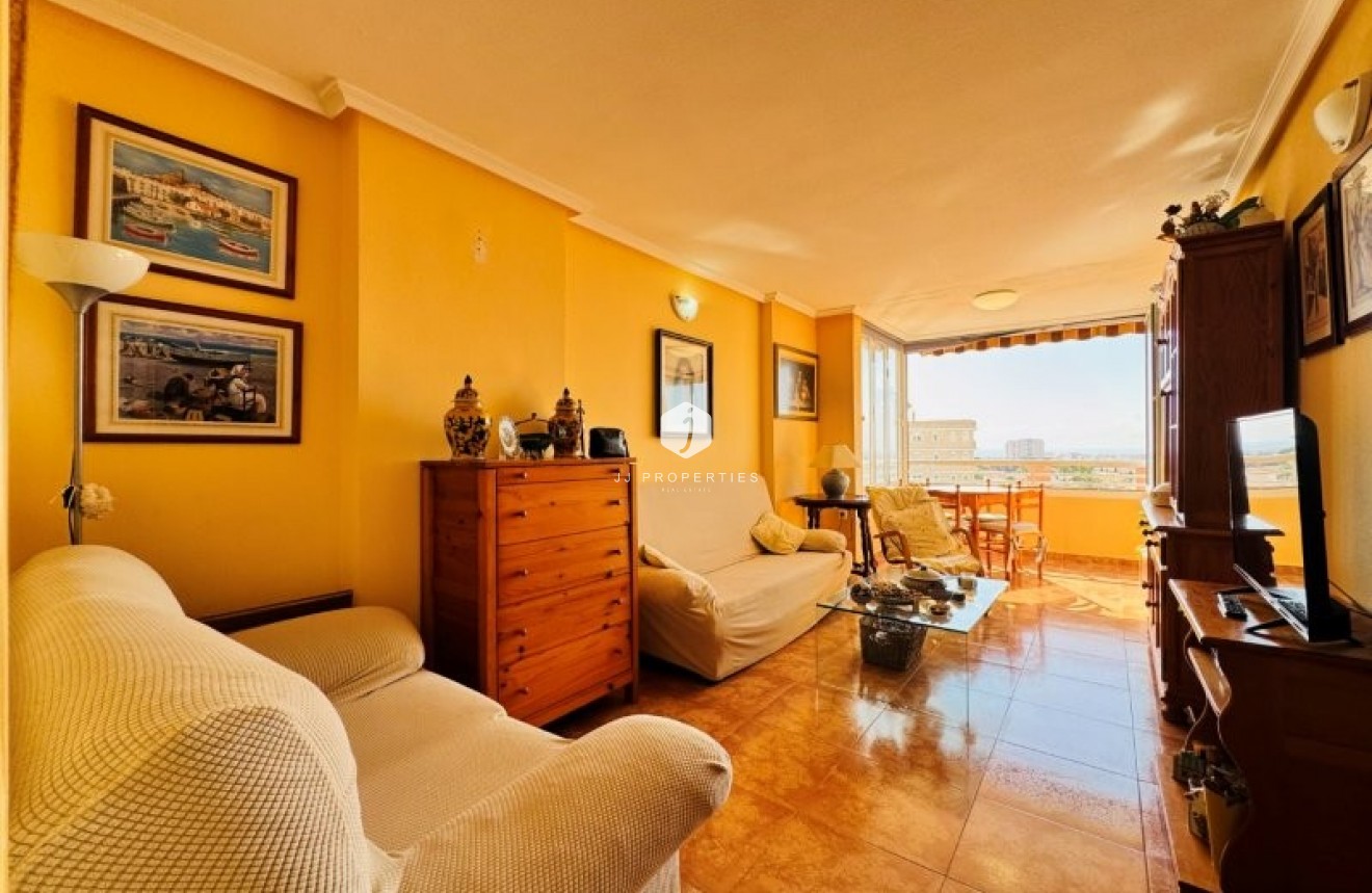 Resale - Apartment / flat -
Torrevieja - Costa Blanca
