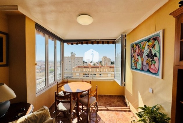 Tweedehands - Appartement / flat -
Torrevieja - Costa Blanca