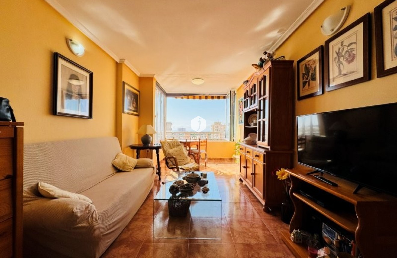 Resale - Apartment / flat -
Torrevieja - Costa Blanca