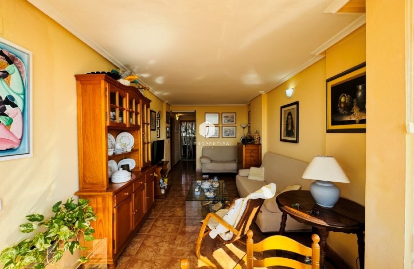 Resale - Apartment / flat -
Torrevieja - Costa Blanca