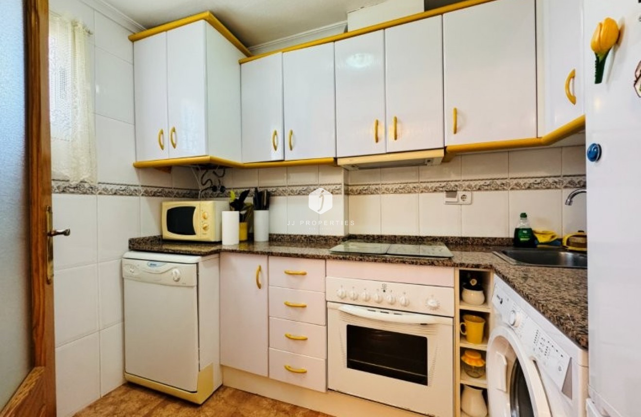 Resale - Apartment / flat -
Torrevieja - Costa Blanca