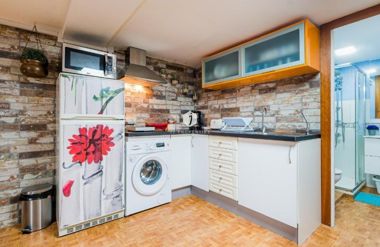 Resale - Duplex -
Torrevieja - Acequion