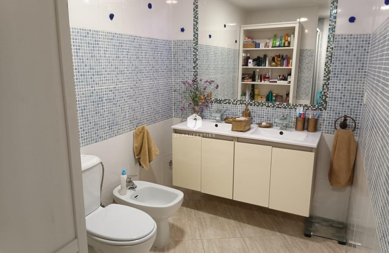 Resale - Duplex -
Torrevieja - Acequion