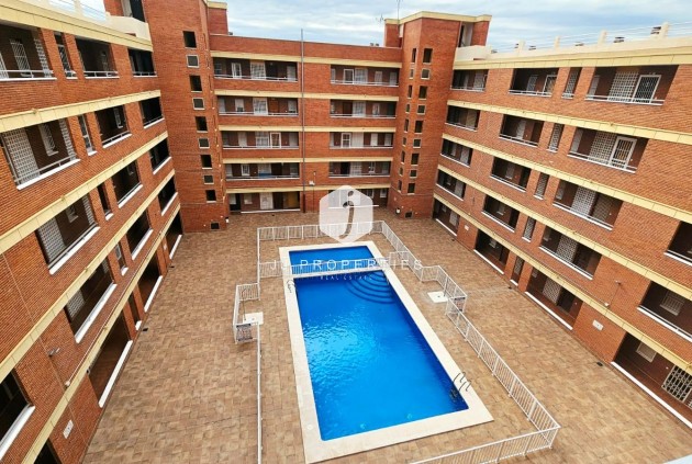 Tweedehands - Appartement / flat -
Torrevieja - Playa de los Naufragos