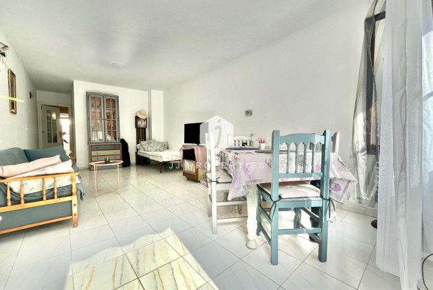 Aus zweiter Hand - Wohnung -
Torrevieja - Playa de los Locos