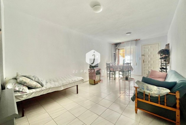 Aus zweiter Hand - Wohnung -
Torrevieja - Playa de los Locos