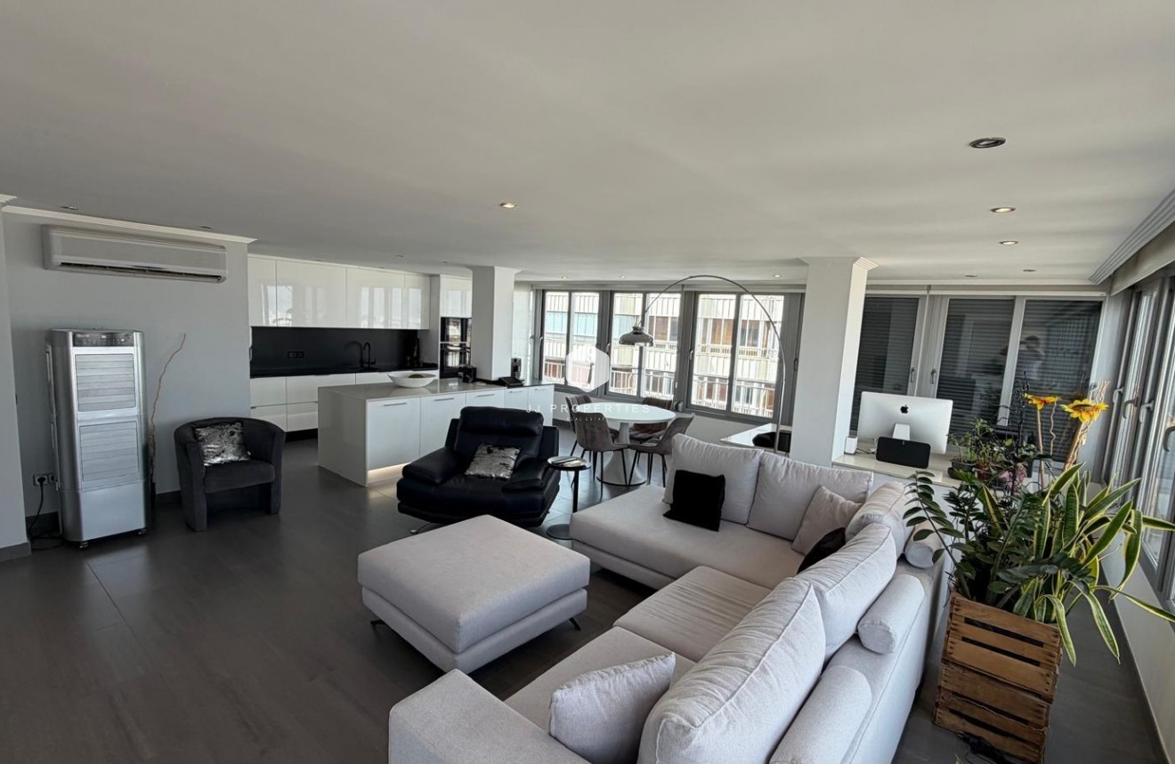 Aus zweiter Hand - Wohnung -
Torrevieja - Acequion
