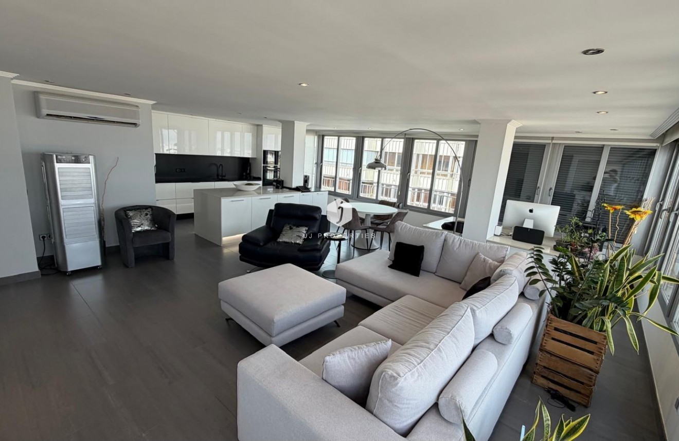 Aus zweiter Hand - Wohnung -
Torrevieja - Acequion