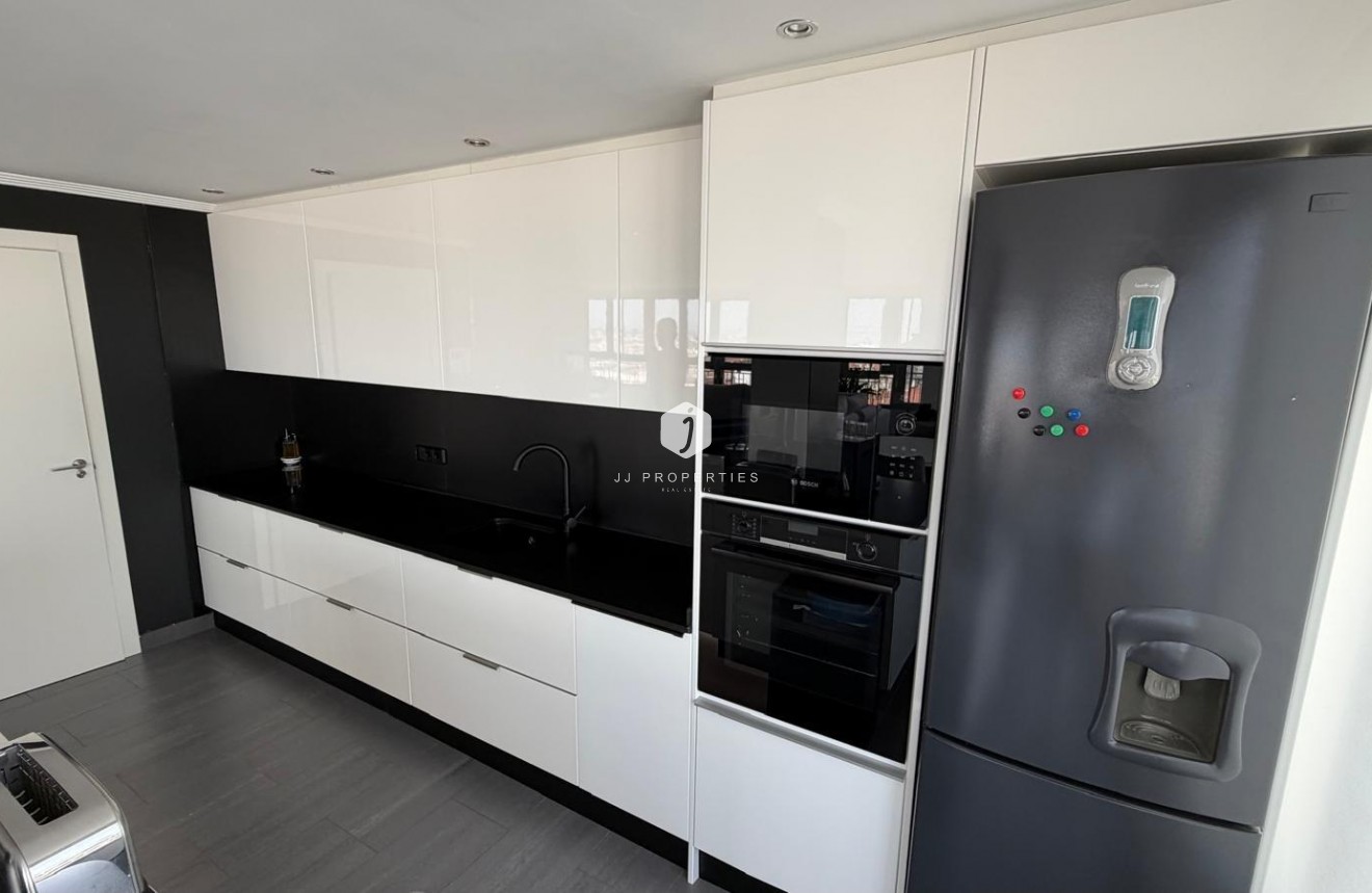 Aus zweiter Hand - Wohnung -
Torrevieja - Acequion