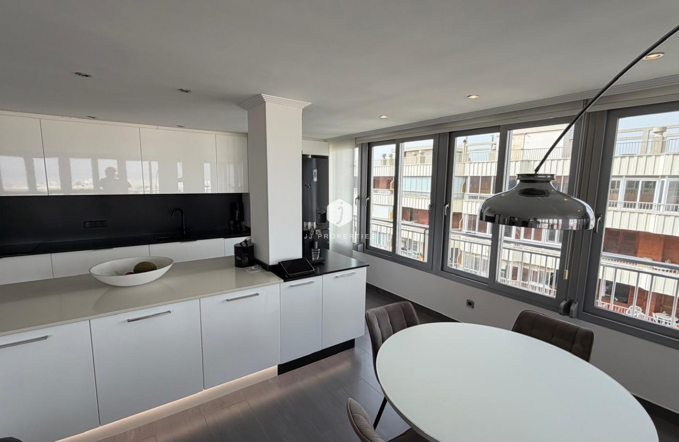 Aus zweiter Hand - Wohnung -
Torrevieja - Acequion