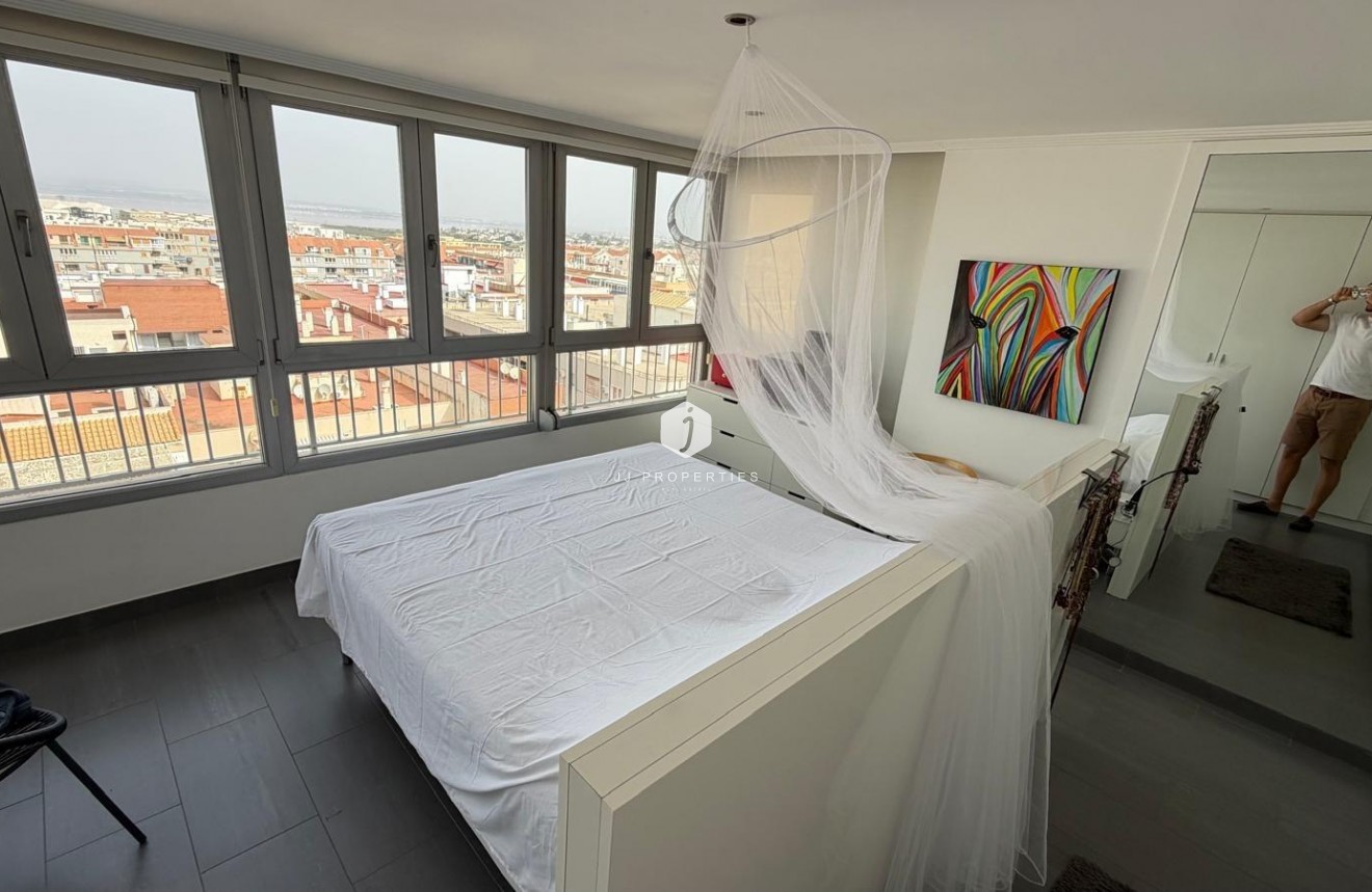 Aus zweiter Hand - Wohnung -
Torrevieja - Acequion