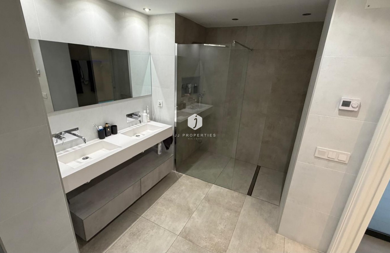 Aus zweiter Hand - Wohnung -
Torrevieja - Acequion