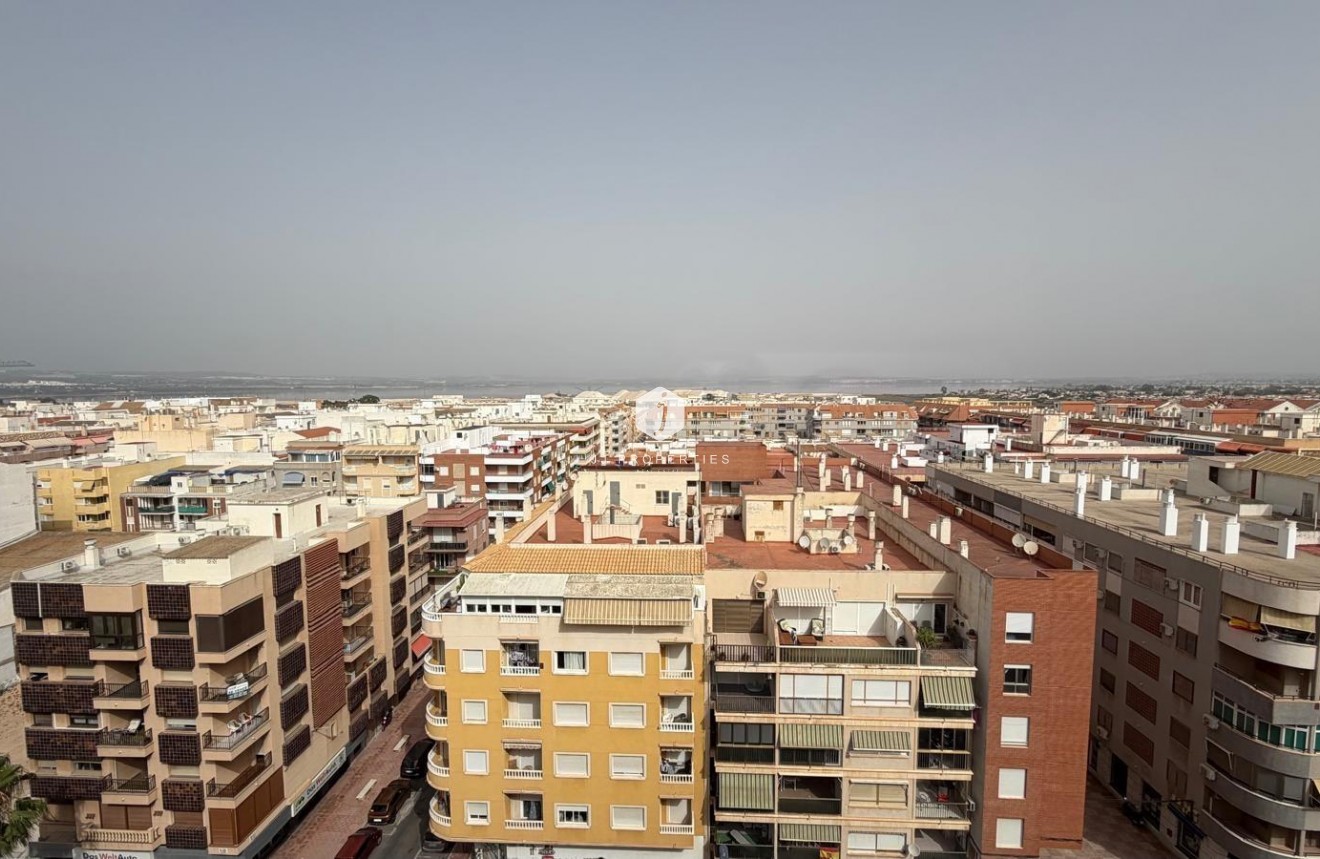 Aus zweiter Hand - Wohnung -
Torrevieja - Acequion