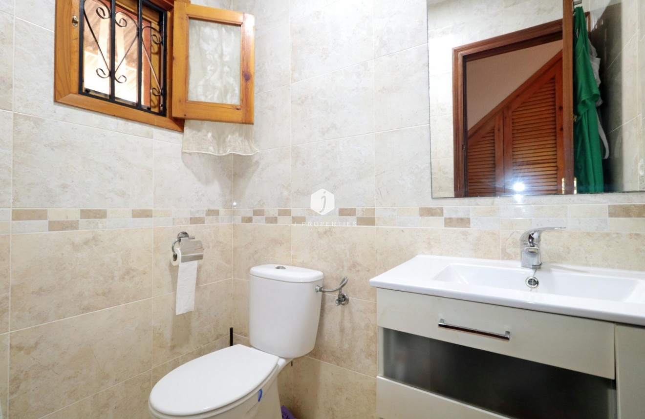 Tweedehands - Chalet -
Torrevieja - Playa de los Naufragos