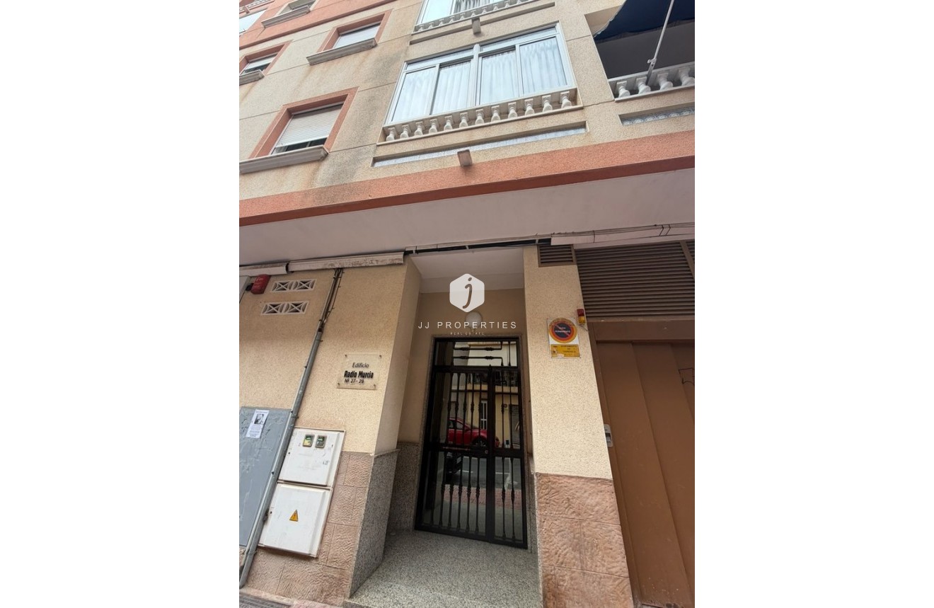 D'occasion - Appartement -
Torrevieja - Costa Blanca