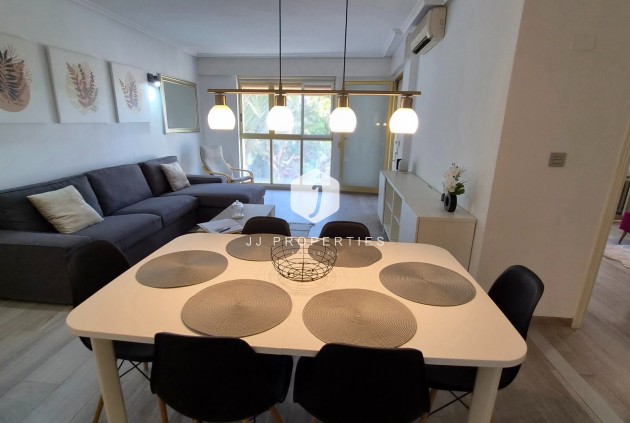 Tweedehands - Appartement / flat -
Torrevieja - Costa Blanca