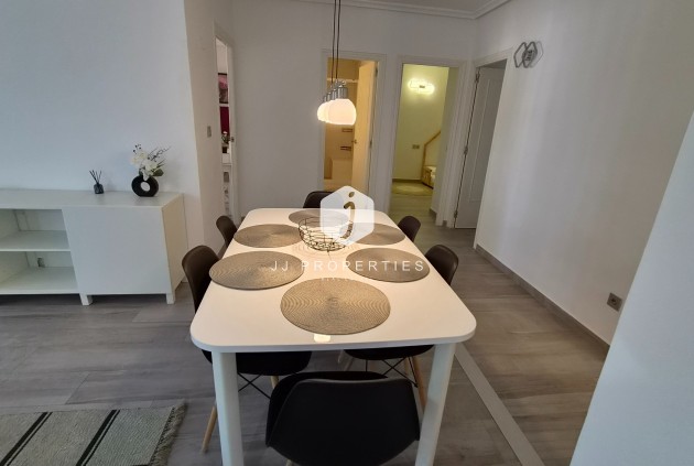 Tweedehands - Appartement / flat -
Torrevieja - Costa Blanca