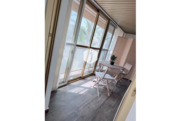 Tweedehands - Appartement / flat -
Torrevieja - Costa Blanca