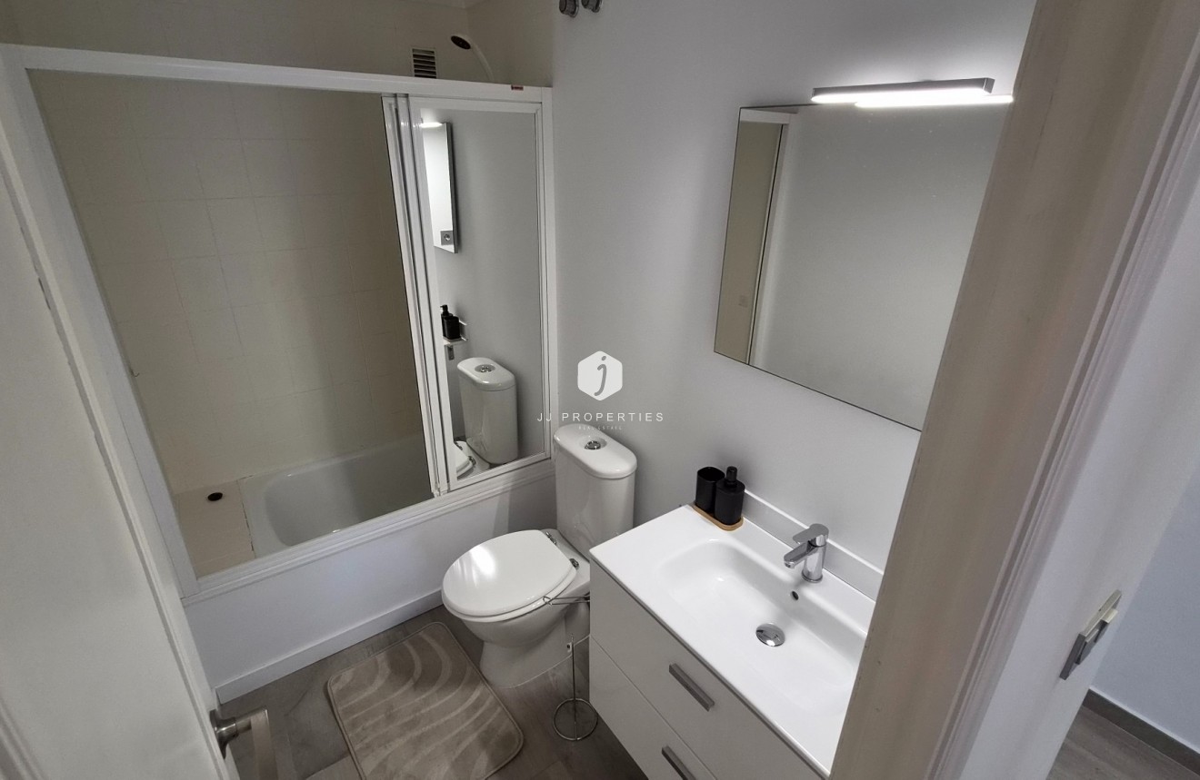 D'occasion - Appartement -
Torrevieja - Costa Blanca