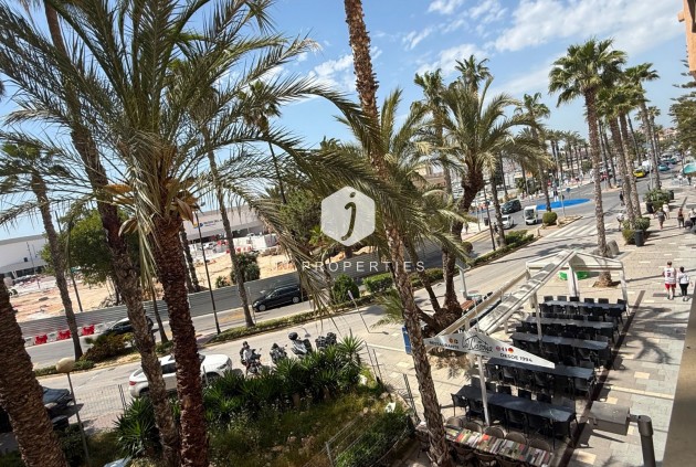 Tweedehands - Appartement / flat -
Torrevieja - Costa Blanca