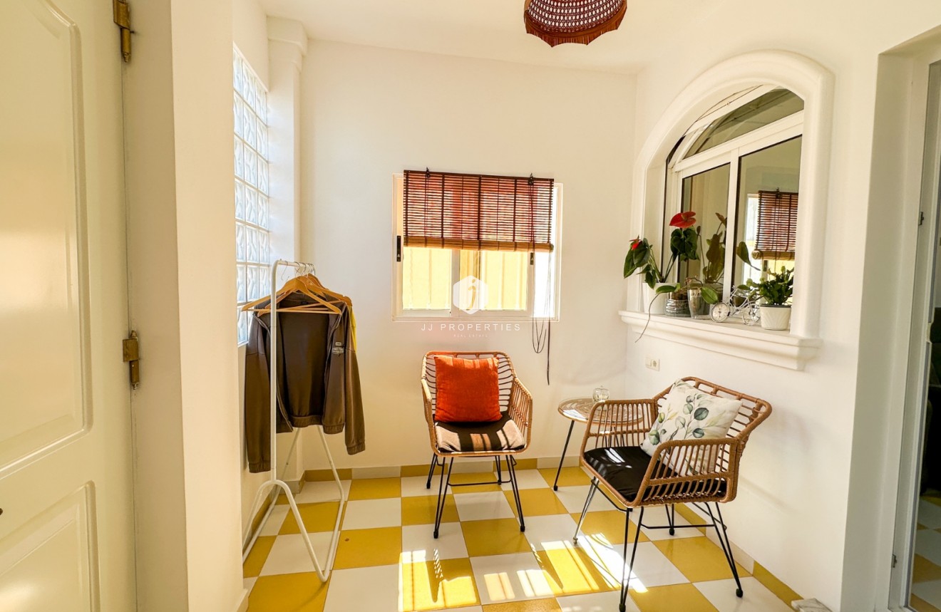 Aus zweiter Hand - Villa -
Torrevieja - Costa Blanca
