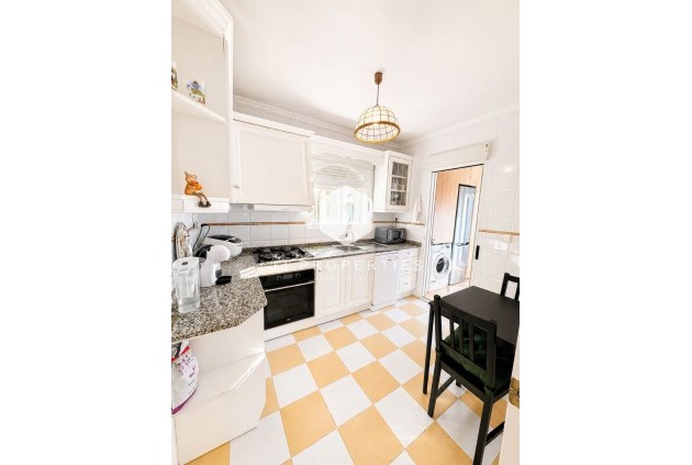 Aus zweiter Hand - Villa -
Torrevieja - Costa Blanca