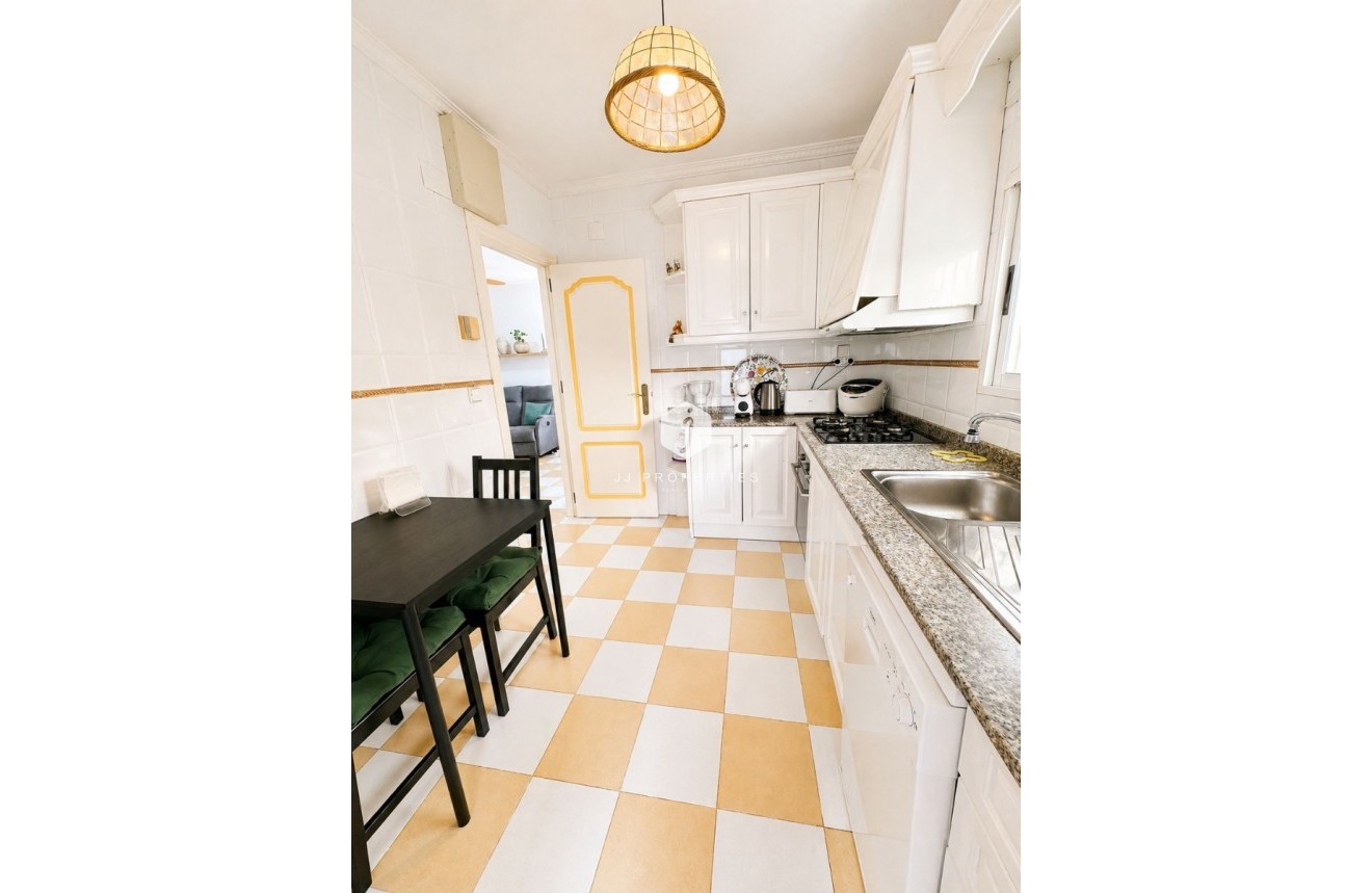 Aus zweiter Hand - Villa -
Torrevieja - Costa Blanca