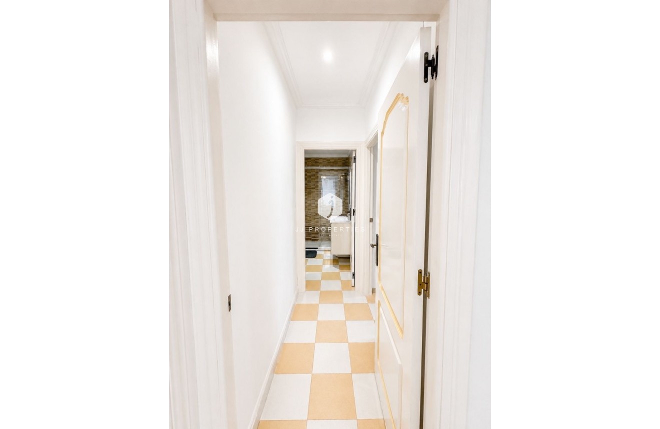 Aus zweiter Hand - Villa -
Torrevieja - Costa Blanca