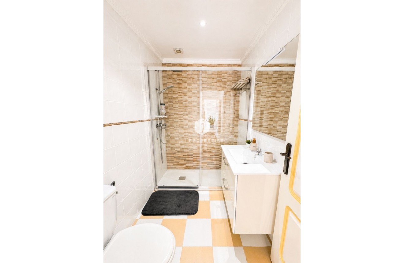 Aus zweiter Hand - Villa -
Torrevieja - Costa Blanca