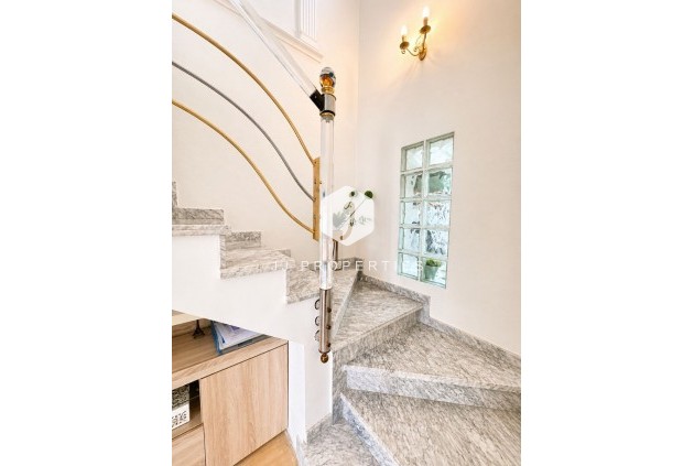 Aus zweiter Hand - Villa -
Torrevieja - Costa Blanca
