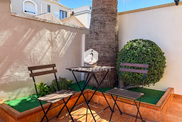 Aus zweiter Hand - Villa -
Torrevieja - Costa Blanca