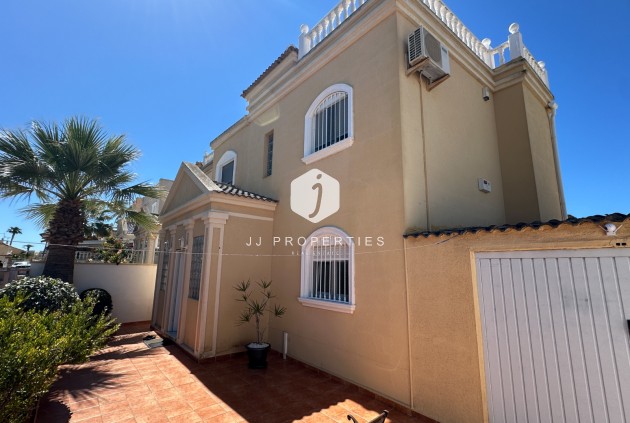 Aus zweiter Hand - Villa -
Torrevieja - Costa Blanca