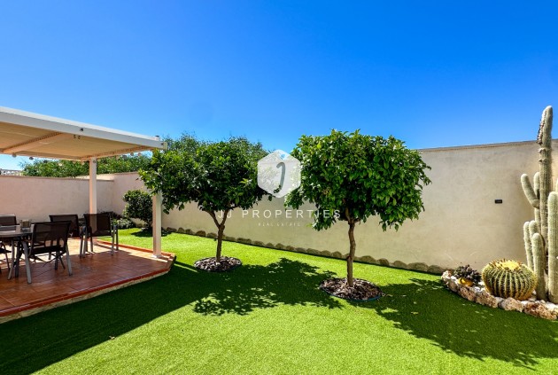 Aus zweiter Hand - Villa -
Torrevieja - Costa Blanca
