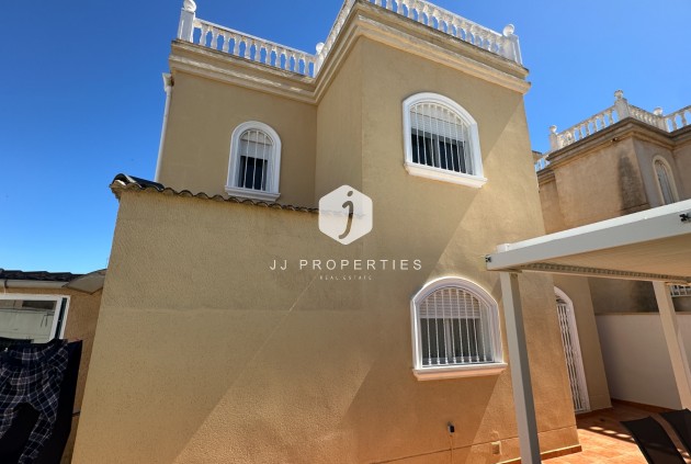 Aus zweiter Hand - Villa -
Torrevieja - Costa Blanca