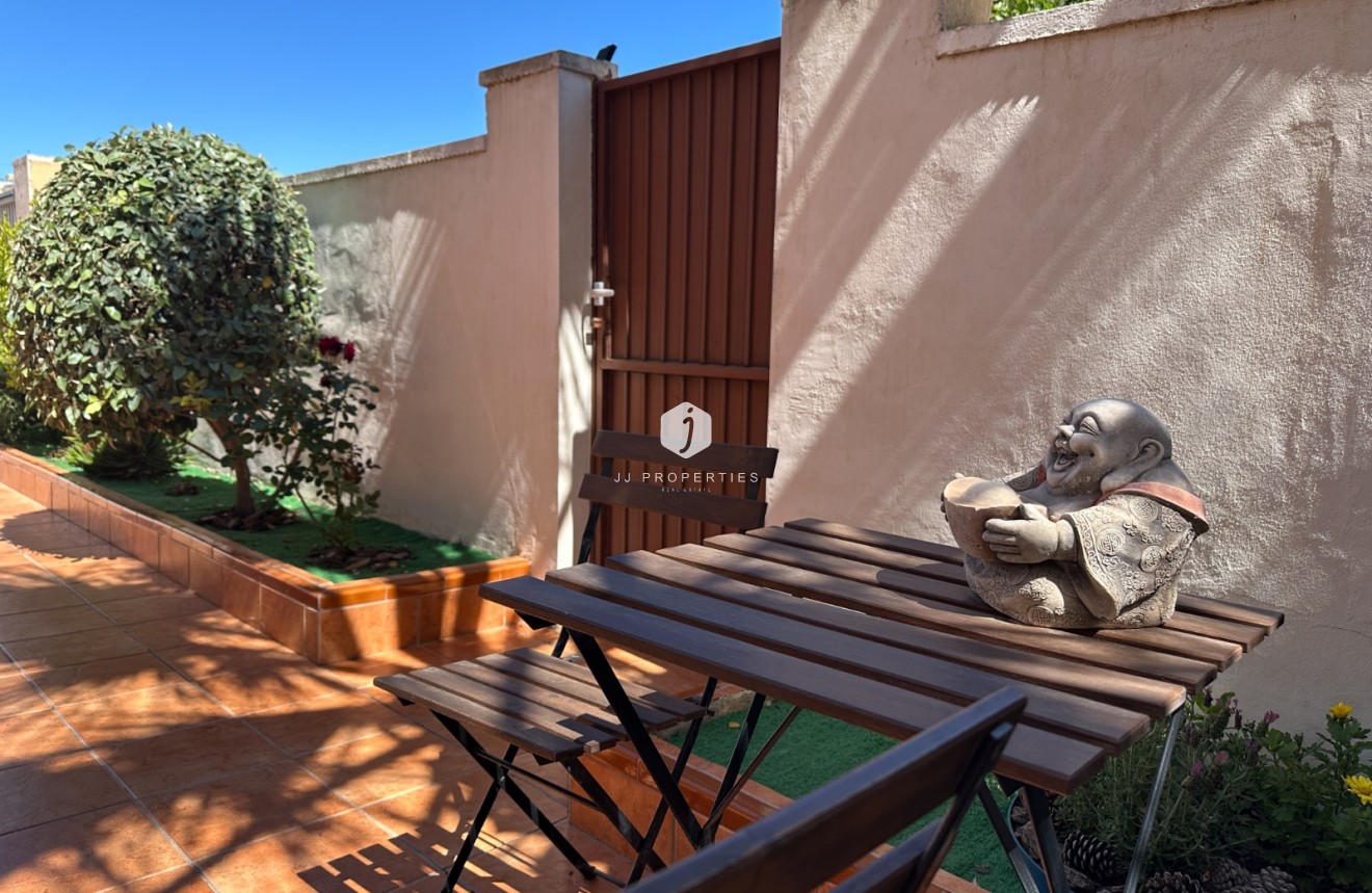 Aus zweiter Hand - Villa -
Torrevieja - Costa Blanca