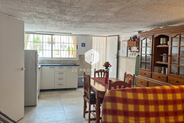 D'occasion - Chalet -
Torrevieja - Costa Blanca