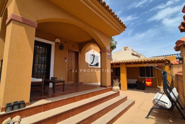 Segunda mano - Villa -
Torrevieja - Costa Blanca