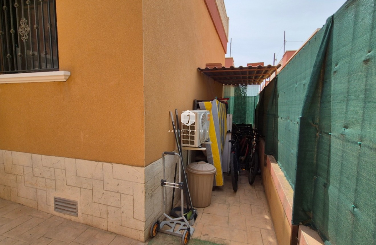Segunda mano - Villa -
Torrevieja - Costa Blanca