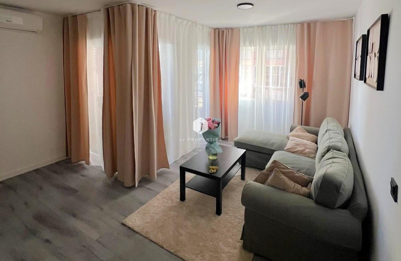 Resale - Apartment / flat -
Torrevieja - Curva Del Palangre