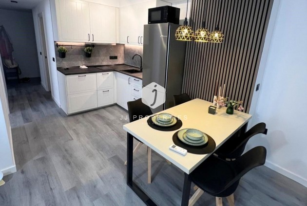 Resale - Apartment / flat -
Torrevieja - Curva Del Palangre
