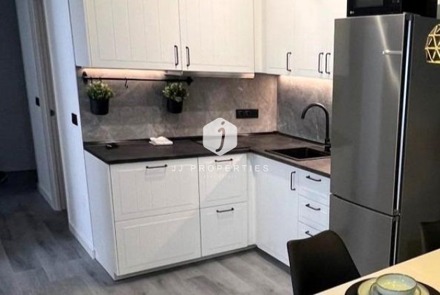 Resale - Apartment / flat -
Torrevieja - Curva Del Palangre